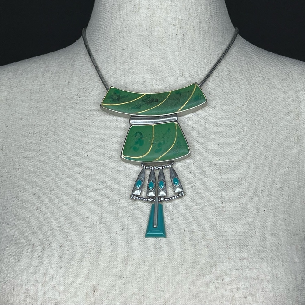CHICOS Gayrell Green & Turquoise Colored Pendant Style Silvertone Boho Necklace